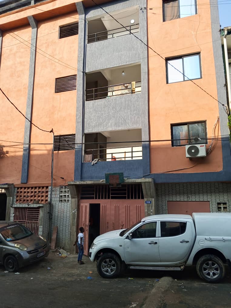 IMMEUBLE EN VENTE 